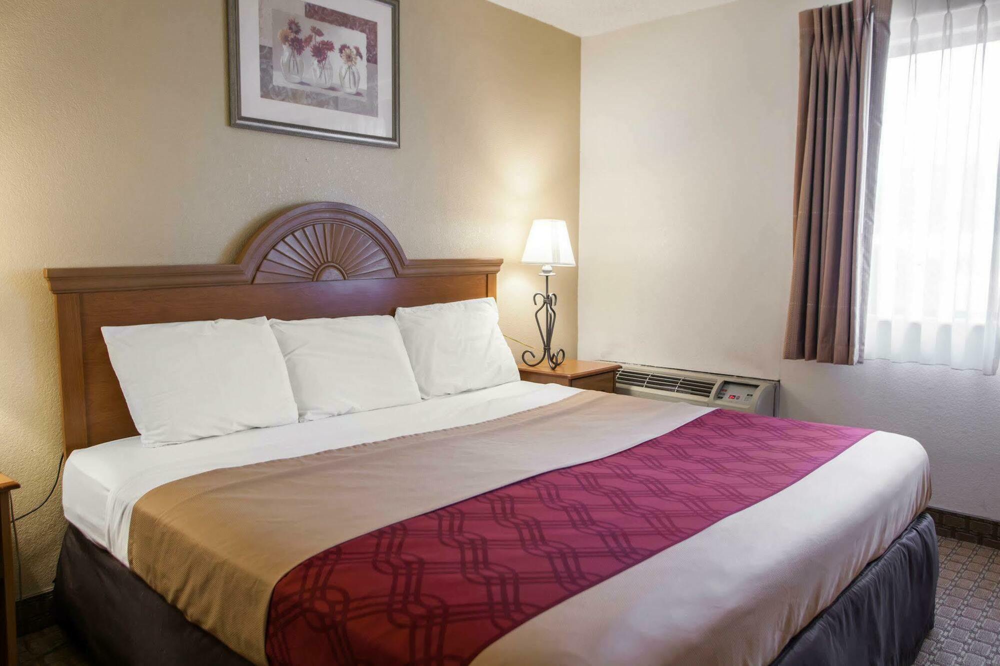 Mho Hotel Бордентаун Экстерьер фото